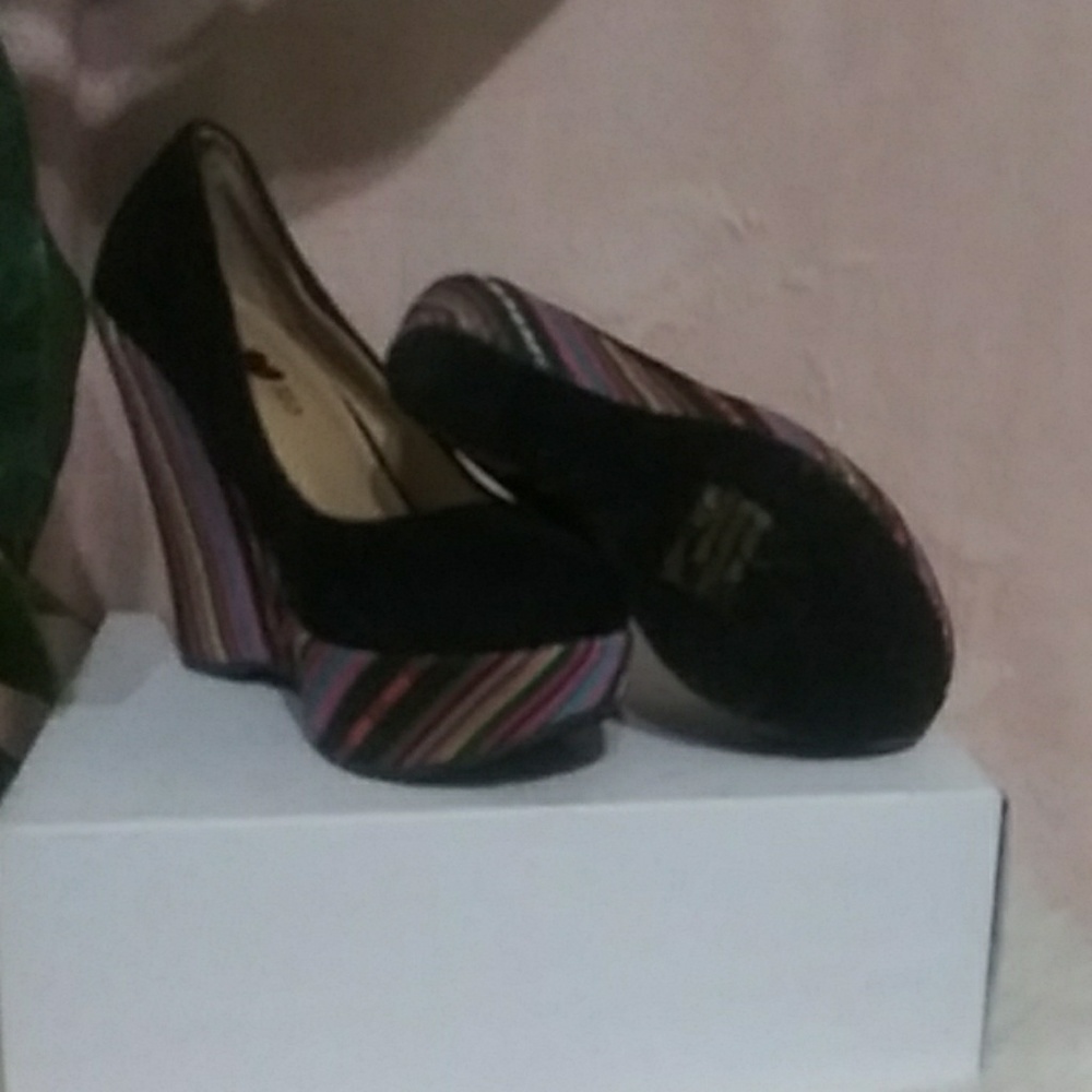 New Wedges - Picture 2 of 5